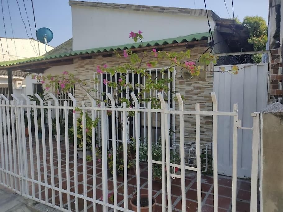 Apartamento Interno, Acogedor, Excelente Ubicacion